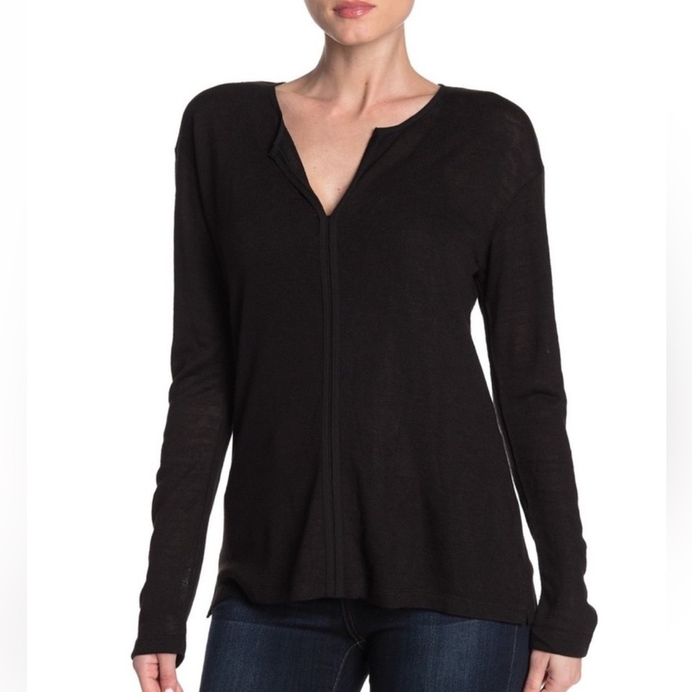 Sanctuary Elina split neck knit sweater top with front center seam